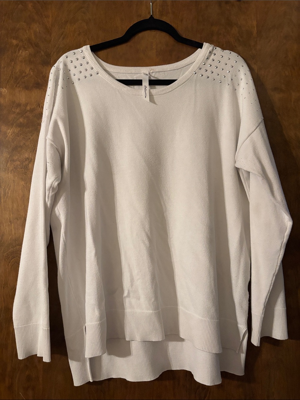 NY Collection White Crewneck Sweater with Shoulder Studs